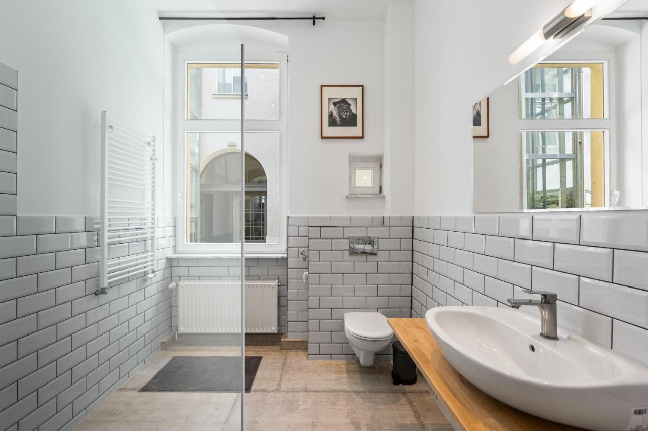 The Tieckstr Loft For Up To 7 People With 2 Bathrooms Берлин Екстериор снимка